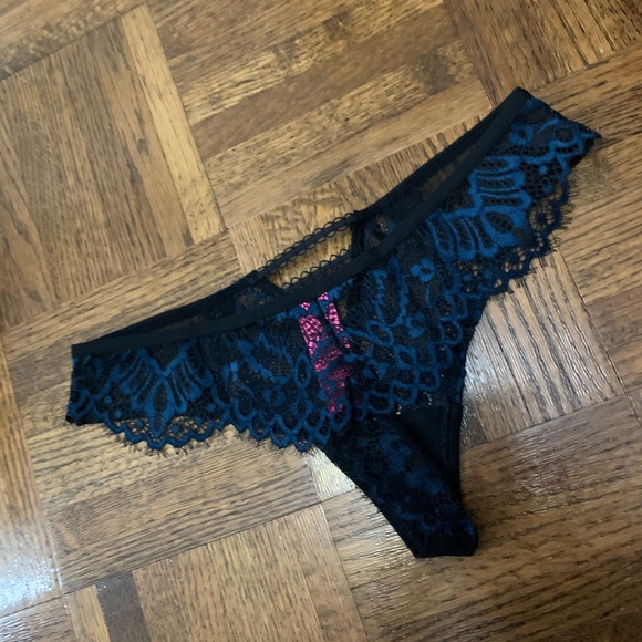 LA SENZA Panties Bundle Small + XS - Picture 5 of 9